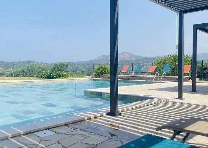 Ellada 3 12 Apartmán