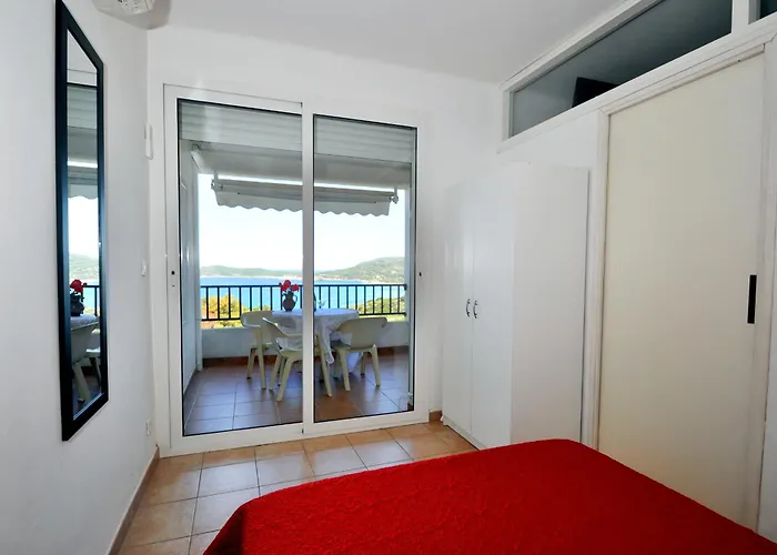 Ellada 3 12 Cargèse